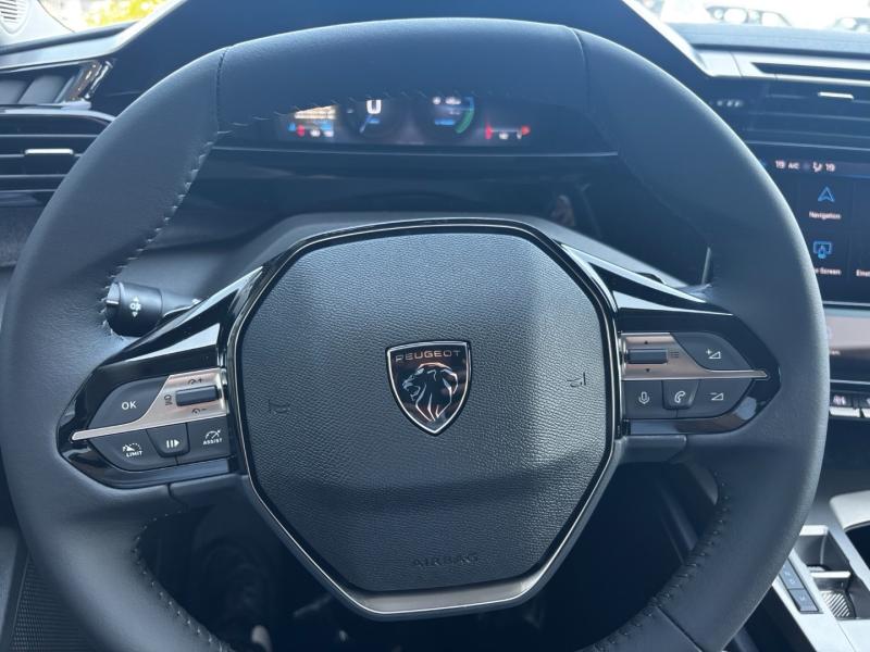 308 SW ALLURE Hybrid 145 e-DCS6 (1PP5C5PJHWBYA0E0)