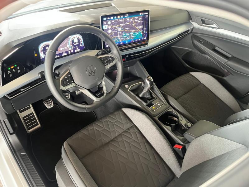 VW Golf Variant Life TSI