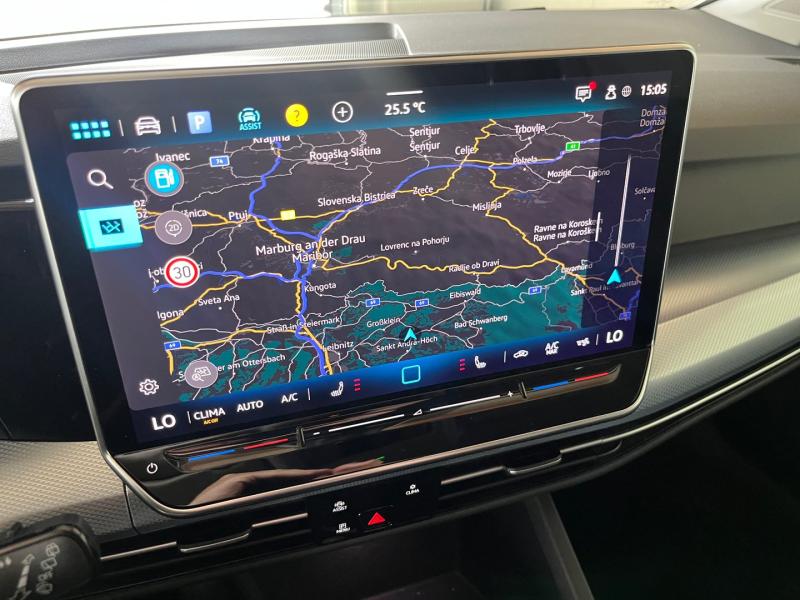 VW Golf Variant Life TSI