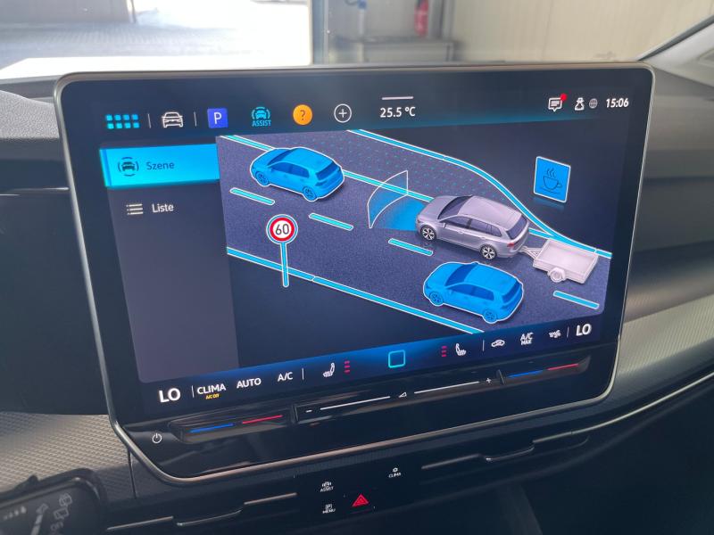 VW Golf Variant Life TSI