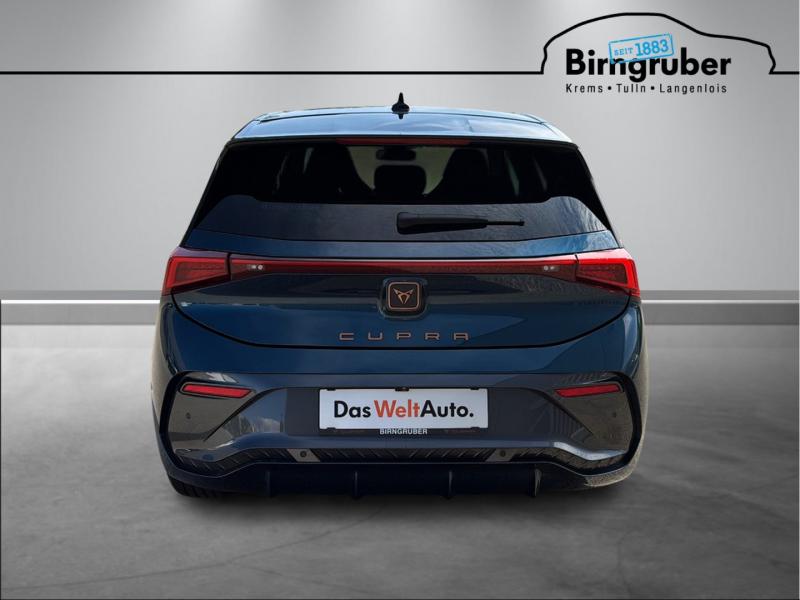 CUPRA Born 58 150kW/204PS