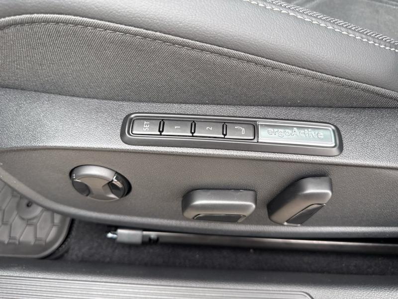 VW Golf Variant Business TDI