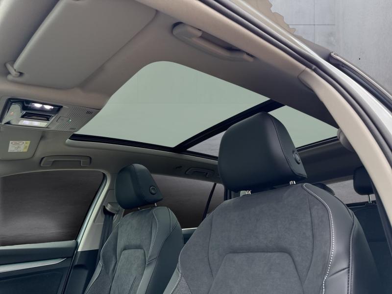 VW Golf Variant Business TDI