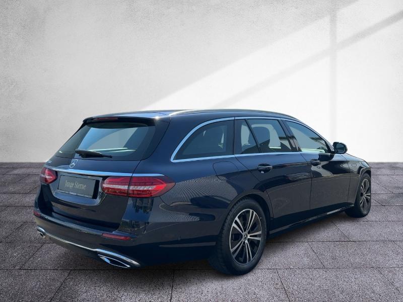 MERCEDES-BENZ E 200 d T-Modell A Edition