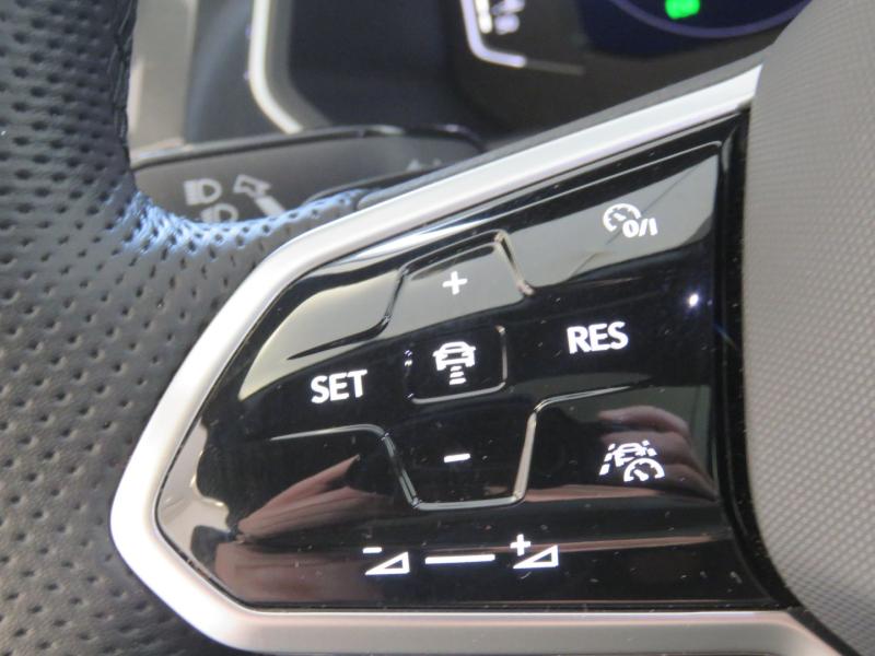 VW Tiguan R-Line TSI 4MOTION DSG