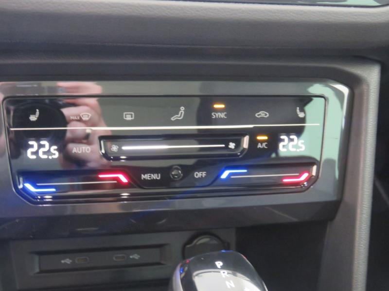 VW Tiguan R-Line TSI 4MOTION DSG