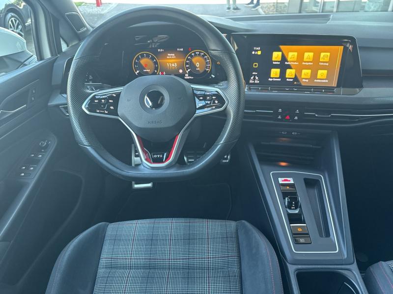 VW Golf GTI DSG