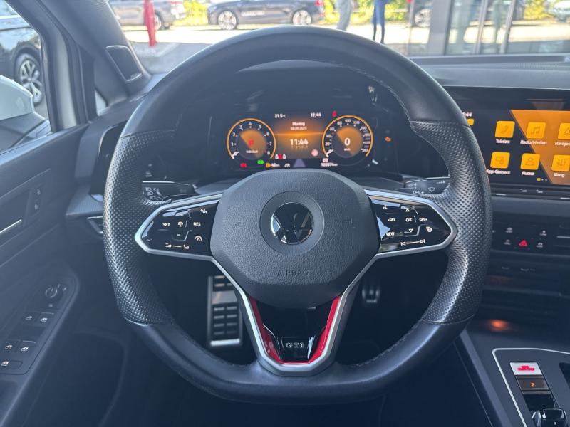 VW Golf GTI DSG