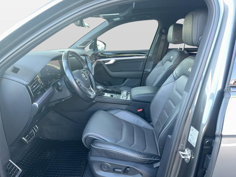 VW Touareg R-Line TDI SCR 4MOTION