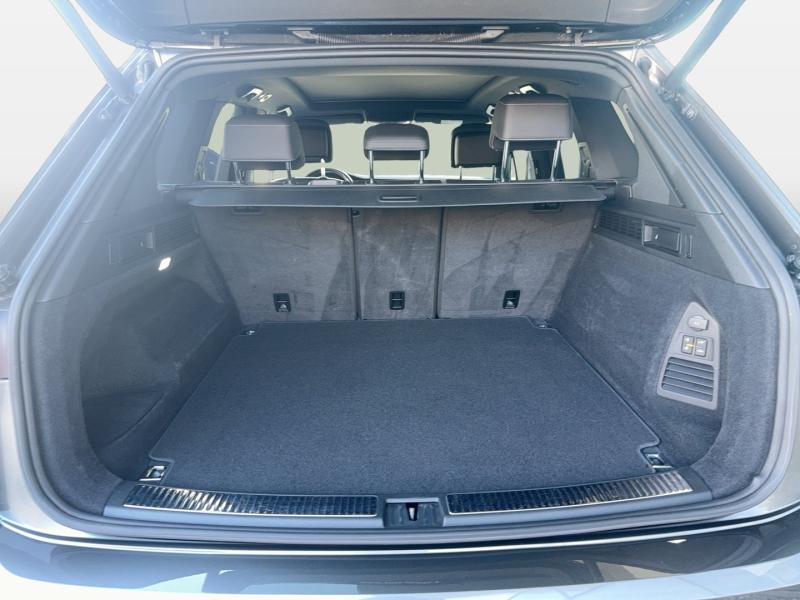 VW Touareg R-Line TDI SCR 4MOTION