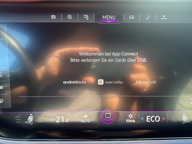 VW Touareg R-Line TDI SCR 4MOTION