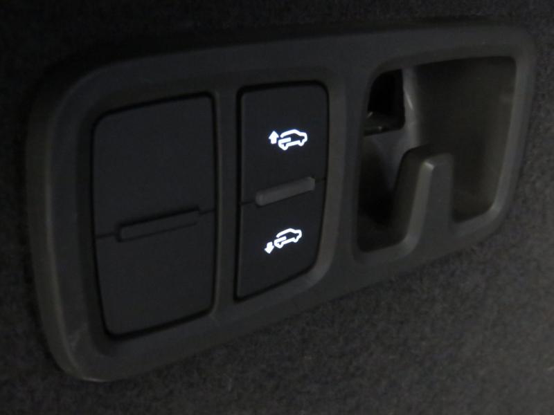 Audi Q8 55 TFSI e quattro