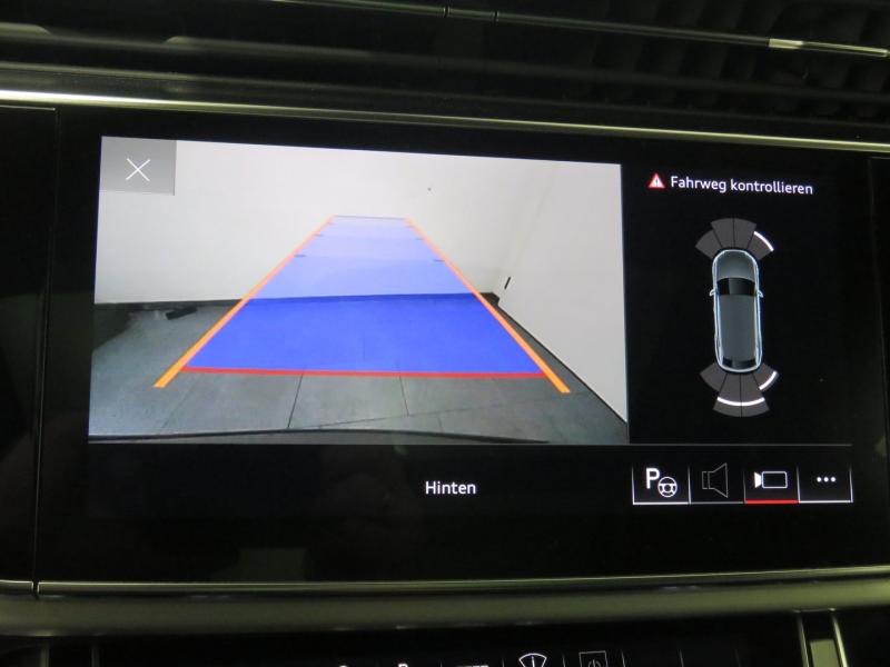 Audi Q8 55 TFSI e quattro