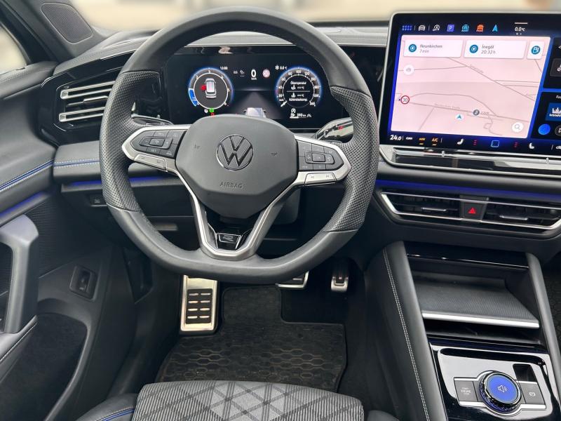 VW Tiguan R-Line TDI DSG