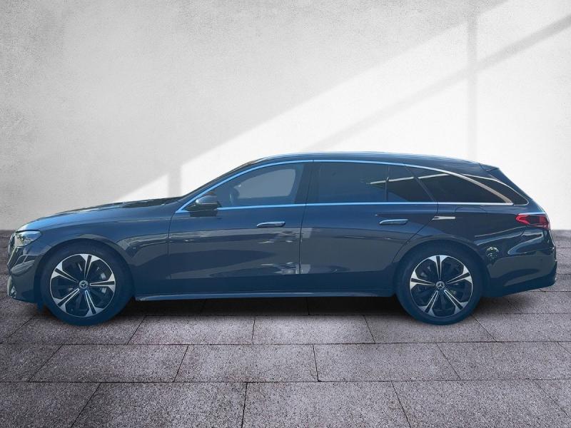 MERCEDES-BENZ E 300 de 4M T NP € 74.305.-