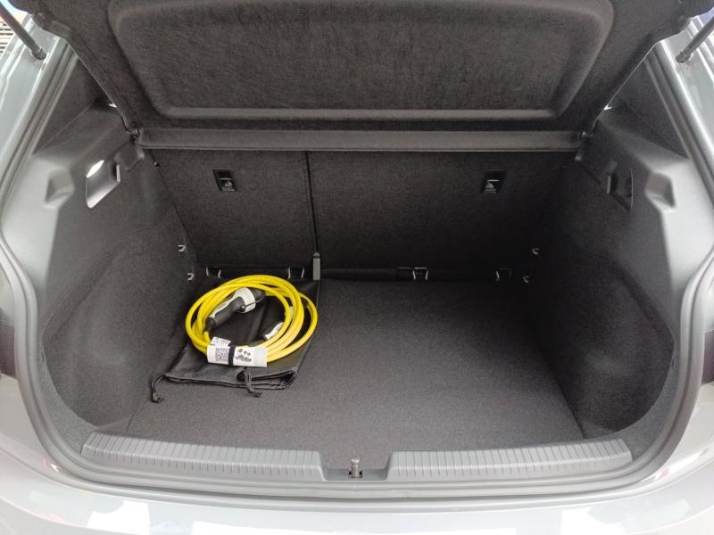 CUPRA Born 58/62 150kW/204PS