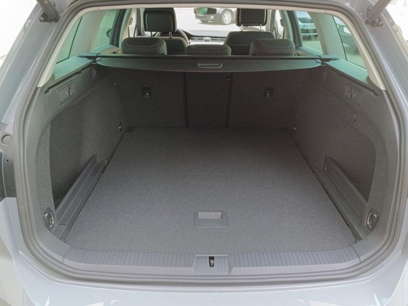 VW Passat Variant Business TDI