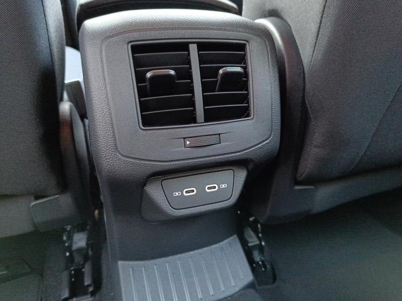 VW T-Roc Life TSI