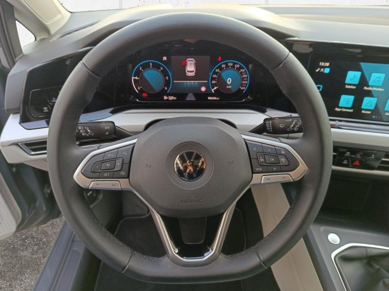 VW Golf Variant Life TDI