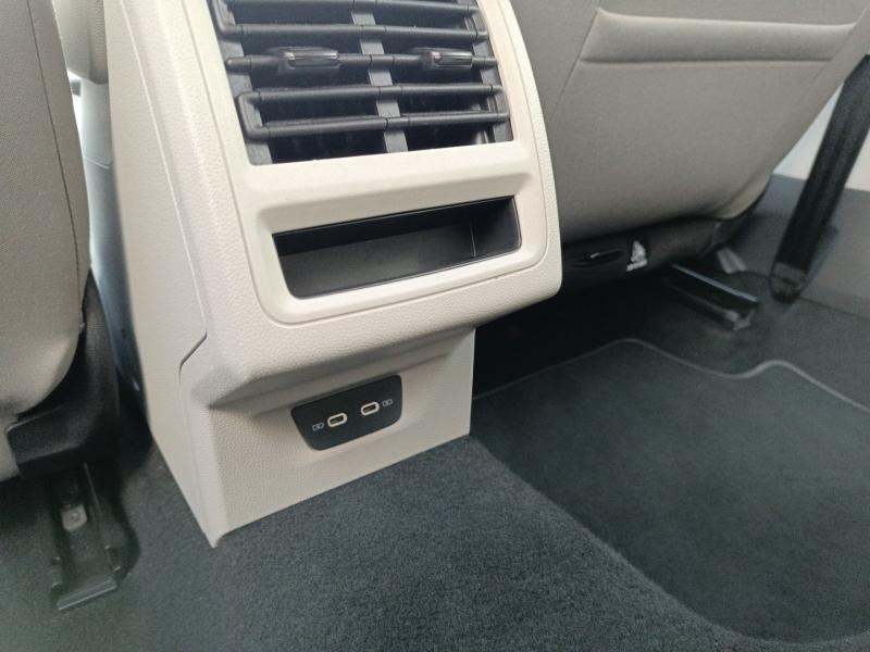 VW Golf Variant Life TDI
