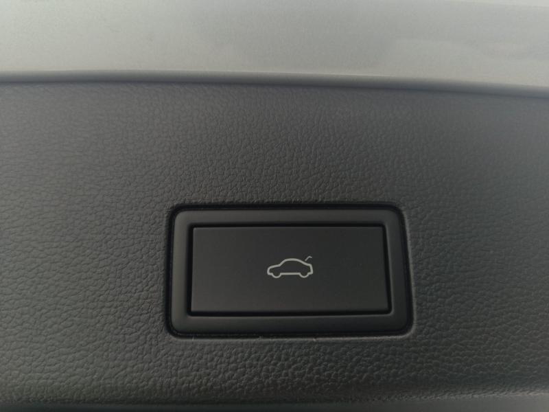 VW Golf Variant Business TDI