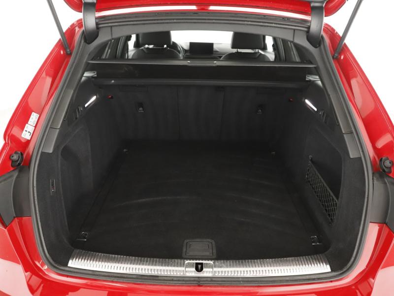 Audi A4 Avant 40 TDI advanced