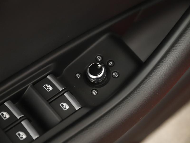 Audi A4 Avant 40 TDI advanced