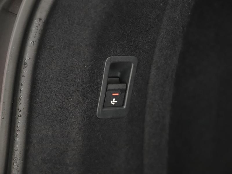 Audi A4 Avant 40 TDI advanced