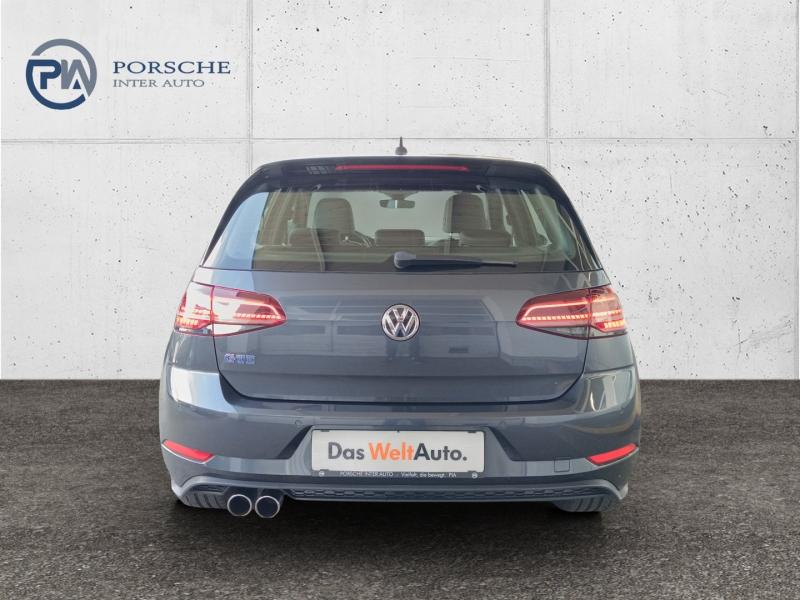 VW Golf GTE