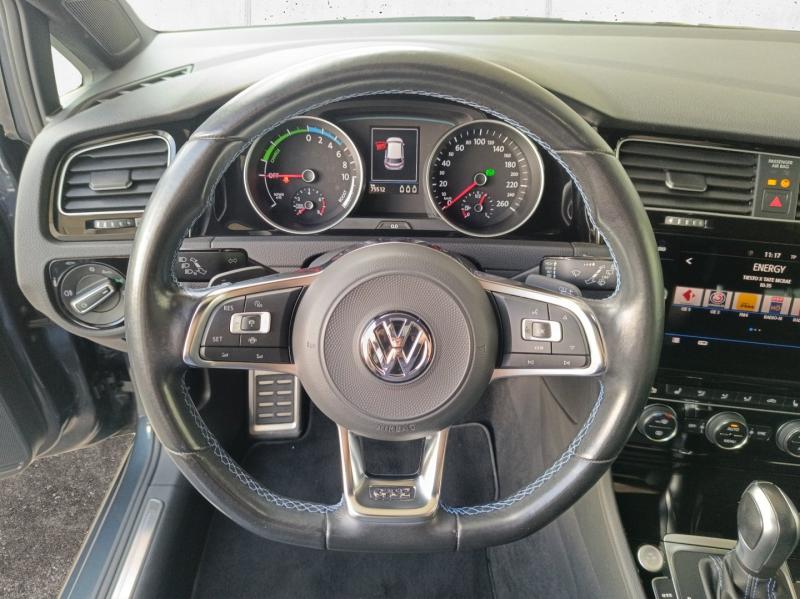 VW Golf GTE