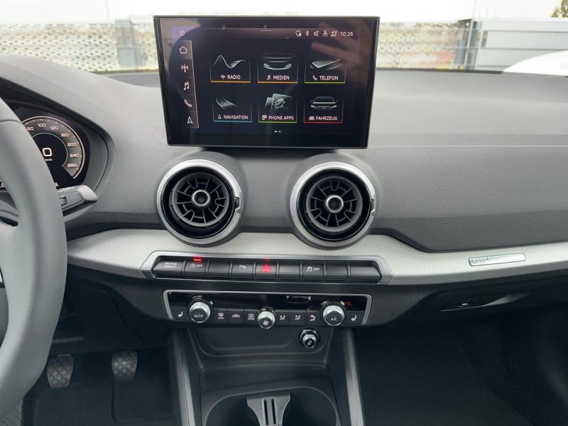 Audi Q2 30 TFSI admired