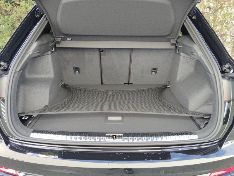 Audi Q3 35 TFSI admired