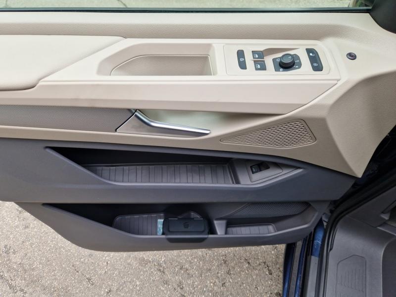 VW Multivan Business TDI