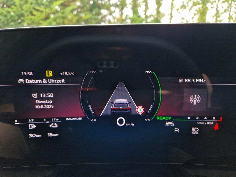 Audi A5 Avant e-hybrid quattro 220 kW