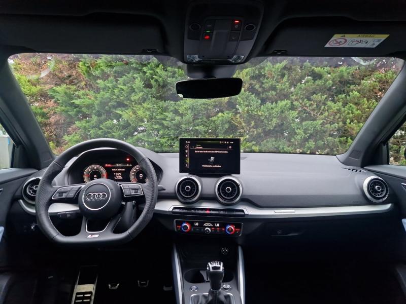 Audi Q2 30 TDI S line