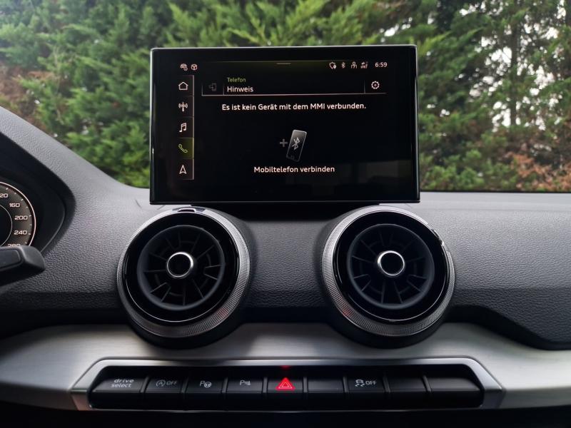 Audi Q2 30 TDI S line