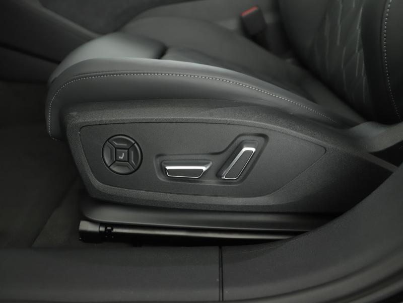 Audi A6 Avant e-tron quattro