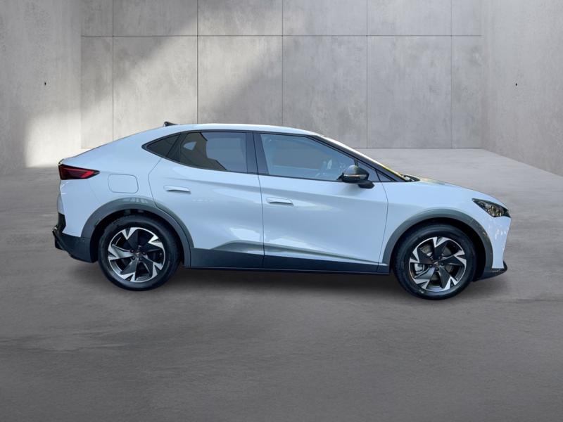 CUPRA Tavascan 210kW/286PS