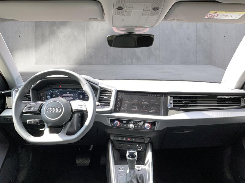 Audi A1 Sportback 25 TFSI S line