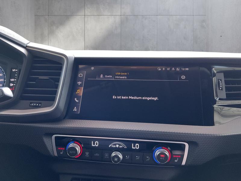 Audi A1 Sportback 25 TFSI S line