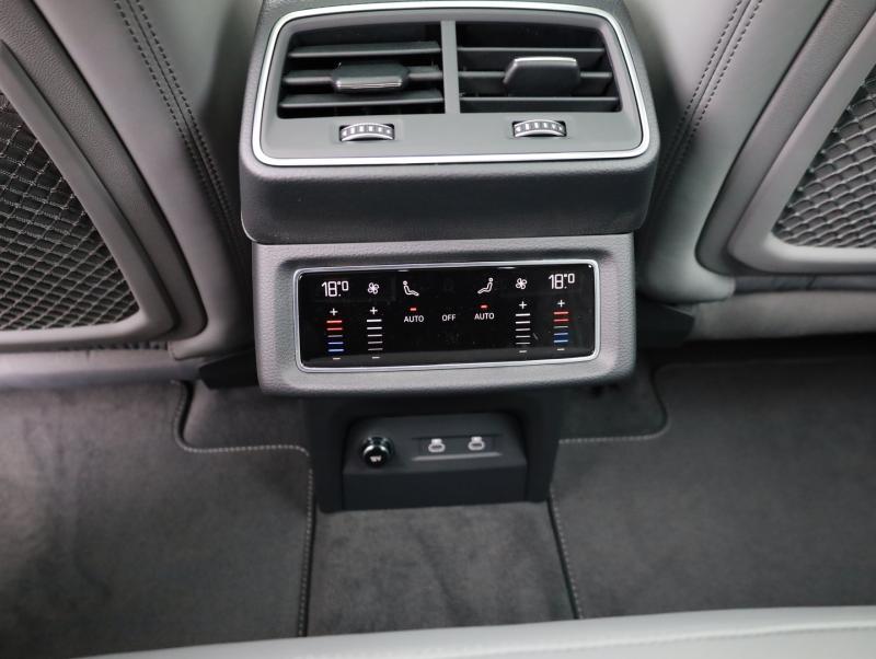 Audi SQ8 Sportback e-tron quattro