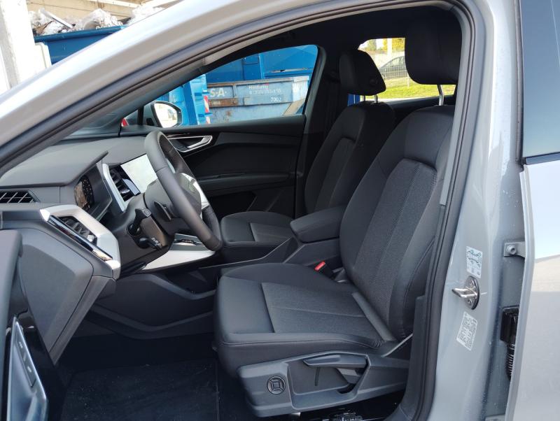 Audi Q4 55 e-tron quattro