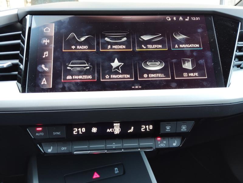 Audi Q4 55 e-tron quattro