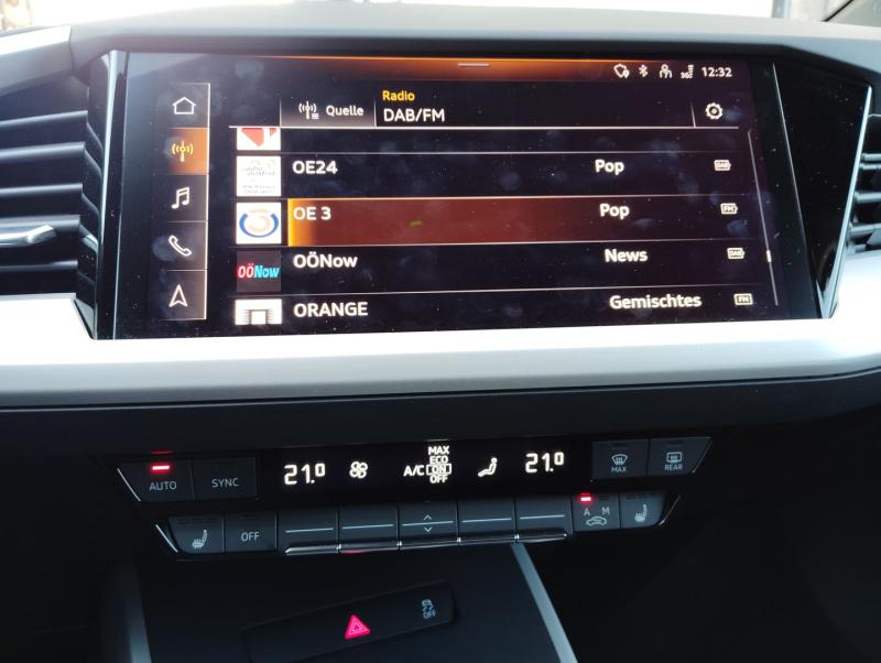 Audi Q4 55 e-tron quattro