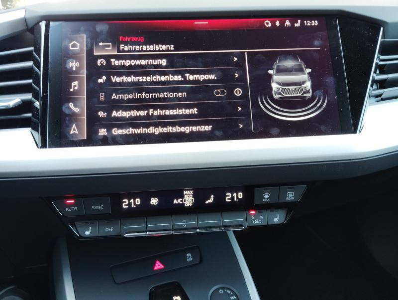 Audi Q4 55 e-tron quattro