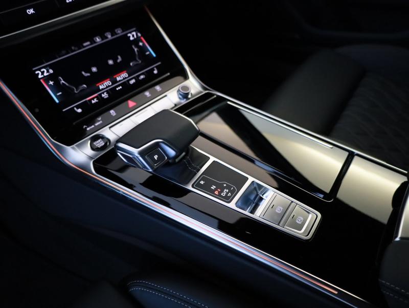 Audi A6 Limousine 55 TFSI e quattro S line PA