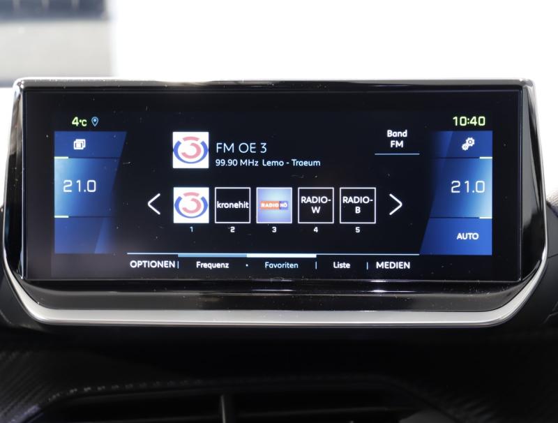 Peugeot e-2008 50kWh Allure Pack