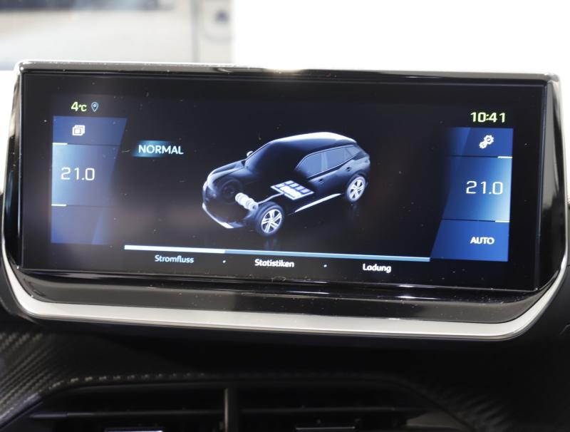 Peugeot e-2008 50kWh Allure Pack