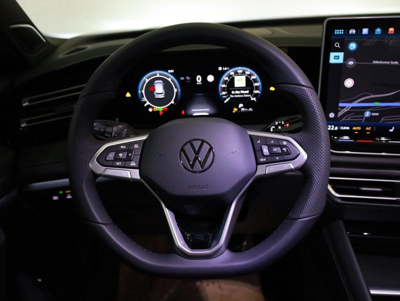 VW Tiguan R-Line TDI 4MOTION DSG