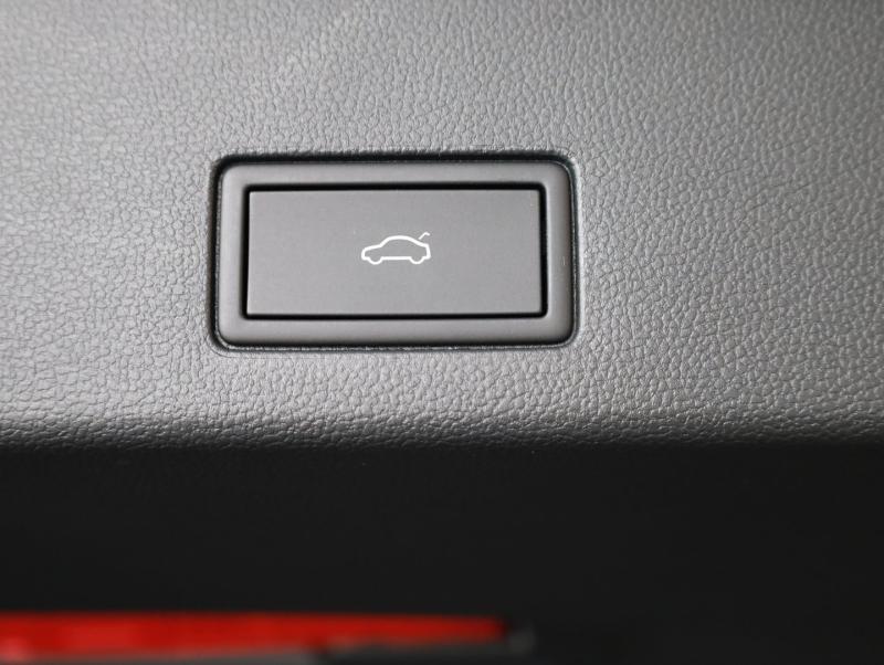 VW Golf Variant Business TDI